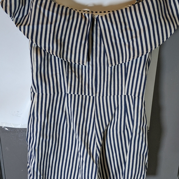 AQUA Bloomingdale's  romper striped off - Picture 2 of 8